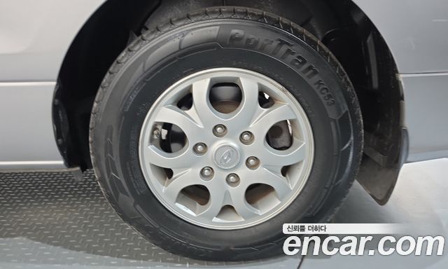 Hyundai Starex 11-Seater Wagon CVX Luxury — пробег 89 379 км — фото 5 из 5