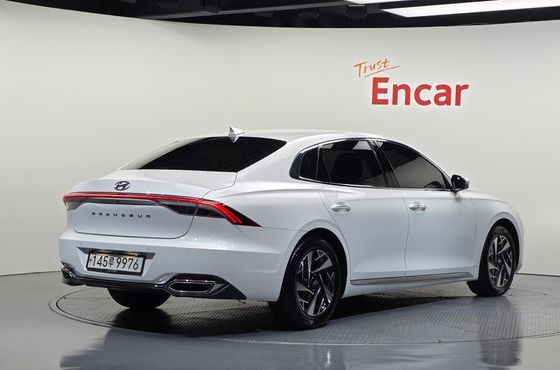 Hyundai Grandeur Premium Choice — пробег 89 353 км — фото 2 из 5