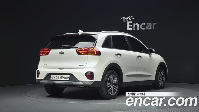 Kia Niro из Кореи Encar