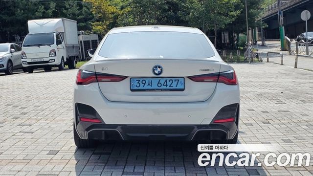 BMW i4 eDrive40 M Sports Pro — пробег 83 611 км — фото 4 из 5