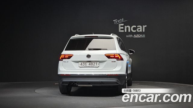 Volkswagen Tiguan 2.0 TDI 4Motion Prestige — пробег 71 672 км — фото 4 из 5