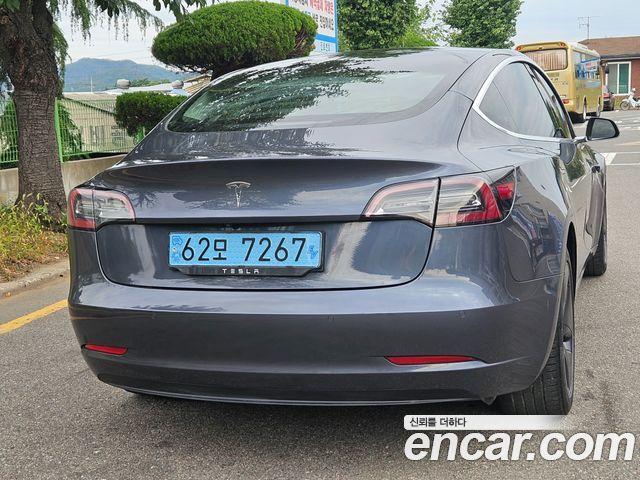 Tesla Model 3 Standard Range Plue RWD — пробег 105 393 км — фото 5 из 5