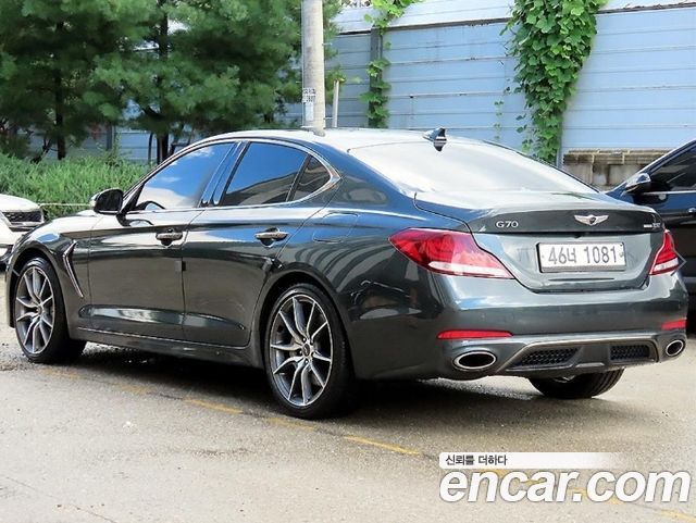 Genesis G70 из Кореи Encar