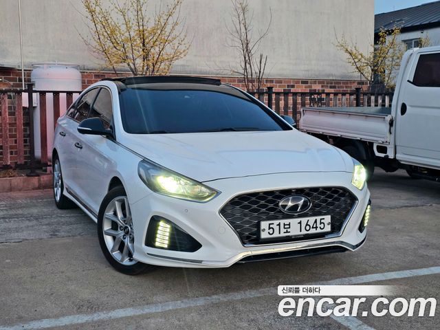Hyundai Sonata 2.0 Turbo Exclusive — пробег 169 628 км — фото 3 из 5