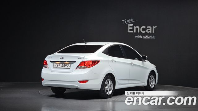 Hyundai Accent 1.4 VVT Premier — пробег 34 573 км — фото 2 из 5