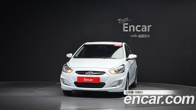 Hyundai Accent 1.4 VVT Premier — пробег 34 573 км — фото 3 из 5