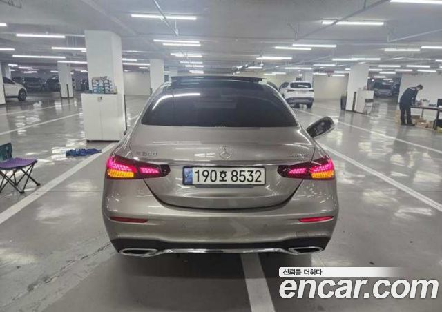 Mercedes-Benz E-Class E350 4MATIC AMG Line — пробег 76 137 км — фото 3 из 5