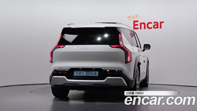 Kia EV9 из Кореи Encar