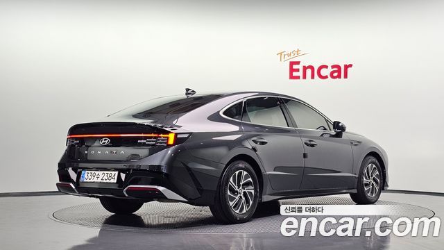 Hyundai Sonata Premium — пробег 51 267 км — фото 2 из 5