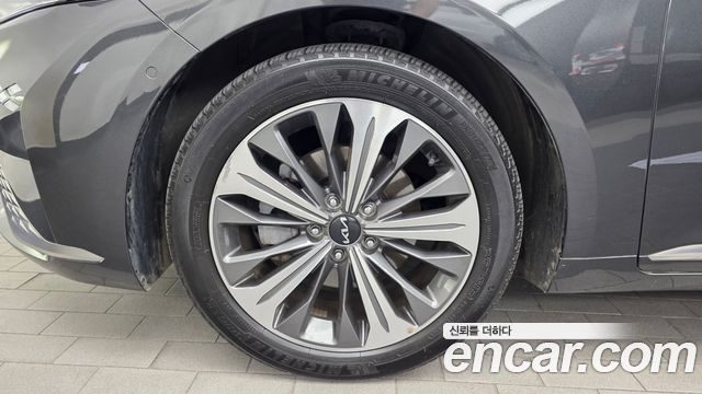Kia K8 из Кореи Encar