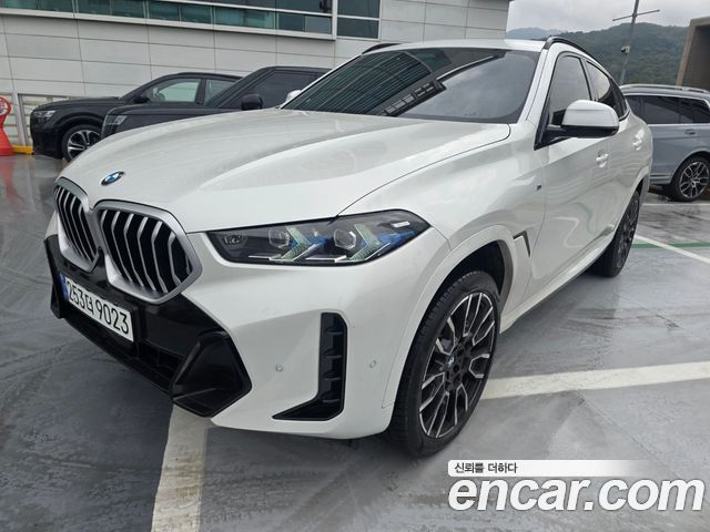 BMW X6 xDrive40i M Sport — пробег 42 048 км — фото 2 из 5