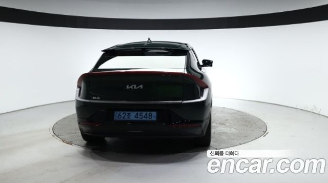 Kia EV6 Long Range 4WD Earth — пробег 125 000 км — фото 2 из 5