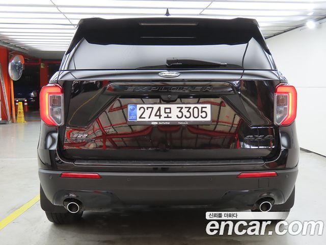Ford Explorer 2.3 LimIted 4WD — пробег 46 807 км — фото 4 из 5