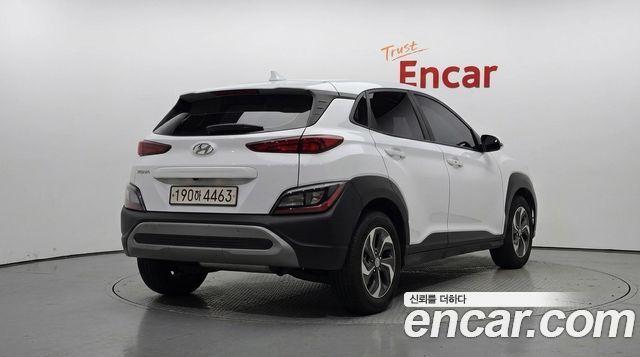 Hyundai Kona Smart — пробег 13 950 км — фото 2 из 5