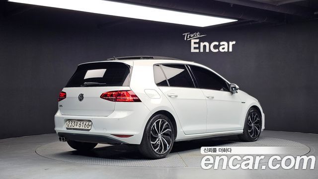 Volkswagen Golf из Кореи Encar