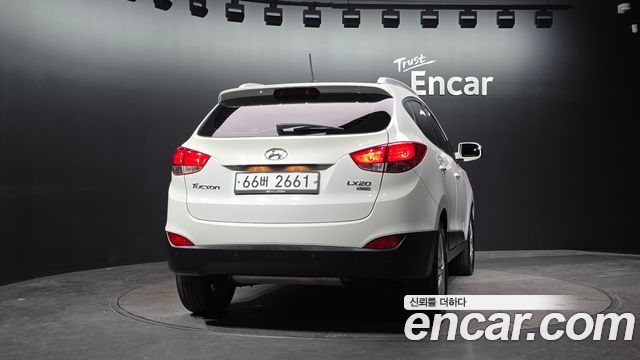 Hyundai Tucson Diesel 2WD LX20 Smart-Pack — пробег 158 918 км — фото 4 из 5