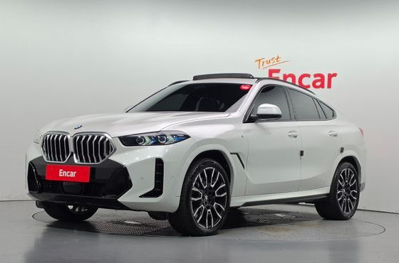 BMW X6 xDrive40i M Sport — пробег 24 549 км — фото 1 из 5