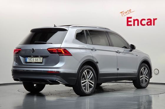 Volkswagen Tiguan 2.0 TDI Prestige — пробег 152 890 км — фото 2 из 5