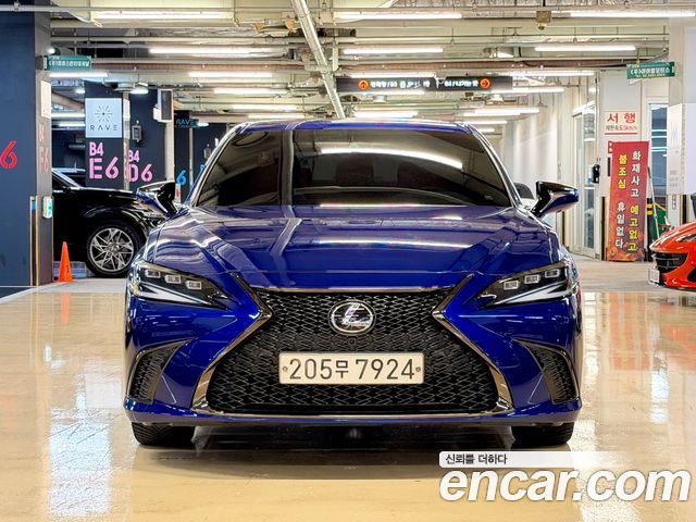 Lexus ES F-Sport — пробег 48 500 км — фото 3 из 5