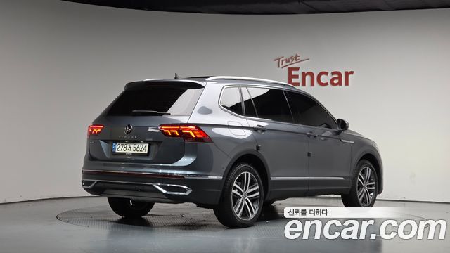 Volkswagen Tiguan 2.0 TSI Prestige — пробег 37 447 км — фото 2 из 5