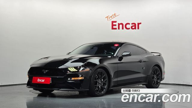 Ford Mustang Coupe — пробег 64 652 км — фото 1 из 5