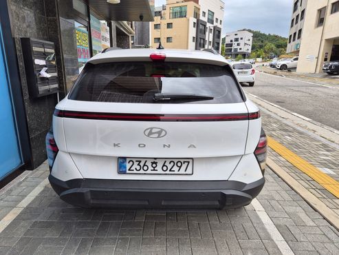 Hyundai Kona Gasoline 1.6 Turbo 2WD H Pick — пробег 8 600 км — фото 2 из 5