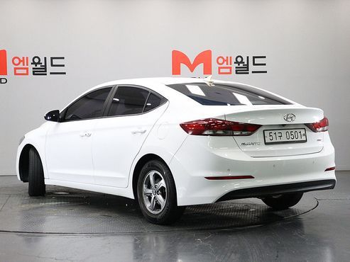 Hyundai AVANTE 1.6 GDI Smart — пробег 127 638 км — фото 3 из 5