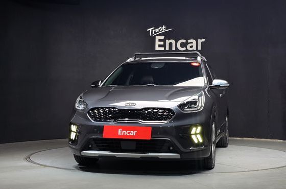 Kia Niro 1.6 HEV Noblesse Special — пробег 142 760 км — фото 3 из 5