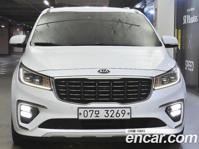 Kia Carnival Gasoline 9-Seater Noblesse — пробег 145 750 км — фото 2 из 5