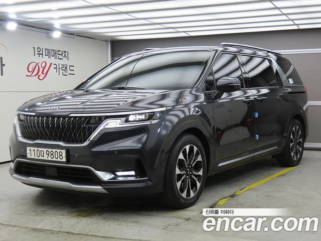 Kia Carnival Gasoline 9-Seater Signature — пробег 91 814 км — фото 1 из 5