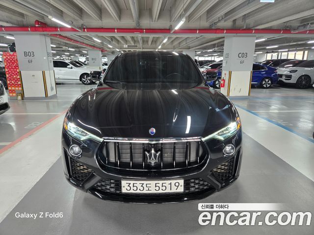 Maserati Levante 3.0 S AWD GranSport — пробег 68 253 км — фото 1 из 5