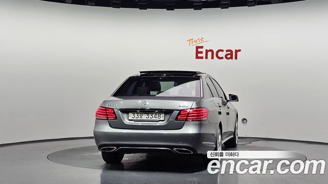 Mercedes-Benz E-Class E350 4MATIC Avantgarde — пробег 144 975 км — фото 4 из 5