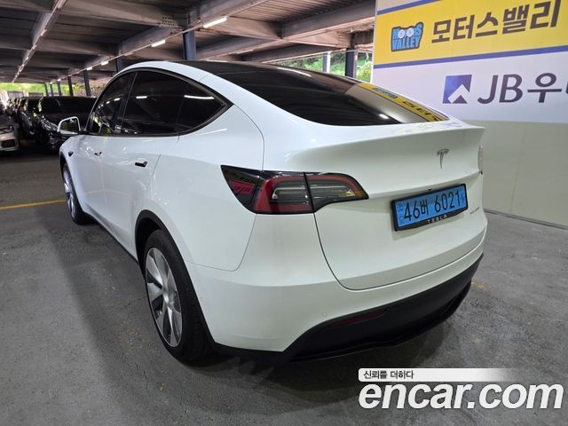 Tesla Model Y Long Range AWD — пробег 89 508 км — фото 3 из 5