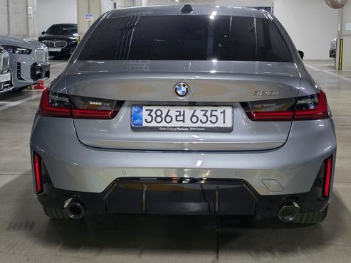BMW 3-Series 320i M Sport — пробег 4 435 км — фото 4 из 5