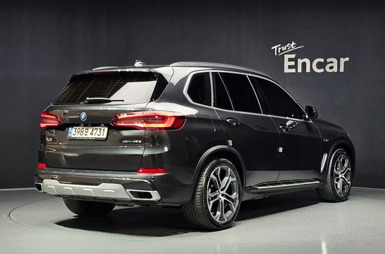 BMW X5 xDrive 45e xLine — пробег 87 897 км — фото 2 из 5