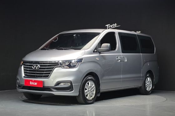 Hyundai Starex Van 3-Seater Smart — пробег 117 573 км — фото 1 из 5