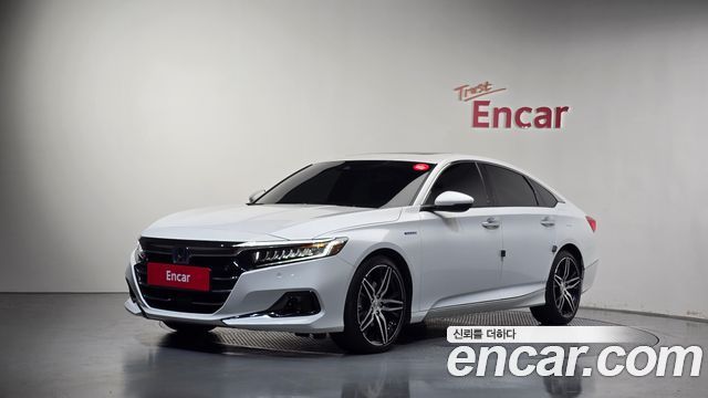Honda Accord 2.0 Hybrid Touring — пробег 77 752 км — фото 1 из 5