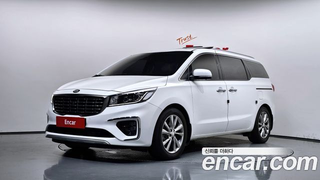 Kia Carnival Gasoline 9-Seater Noblesse Special — пробег 229 799 км — фото 1 из 5