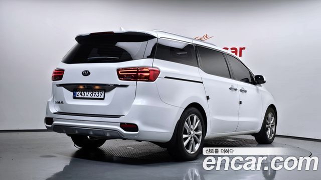 Kia Carnival Gasoline 9-Seater Noblesse Special — пробег 229 799 км — фото 2 из 5