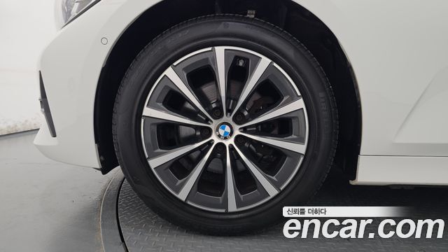 BMW 3-Series из Кореи Encar