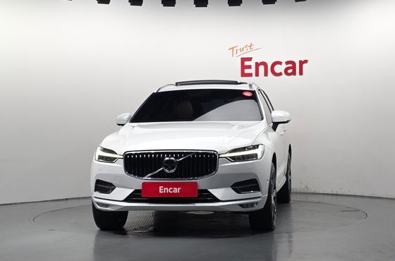 Volvo XC60 D5 Inscription — пробег 140 801 км — фото 3 из 5