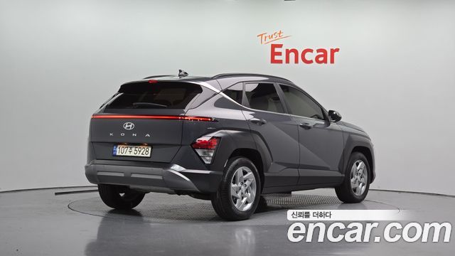 Hyundai Kona из Кореи Encar