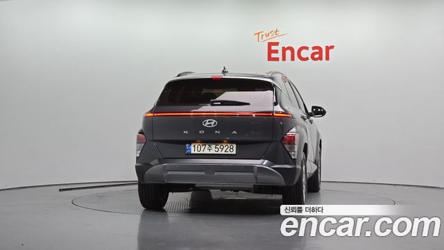 Hyundai Kona из Кореи Encar