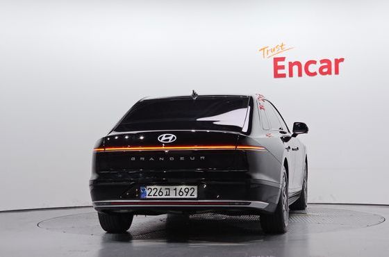 Hyundai Grandeur 2,5 Gasoline 2WD Exclusive — пробег 51 901 км — фото 4 из 5