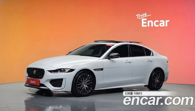 Jaguar XE D180 R-Dynamic S — пробег 53 505 км — фото 1 из 5