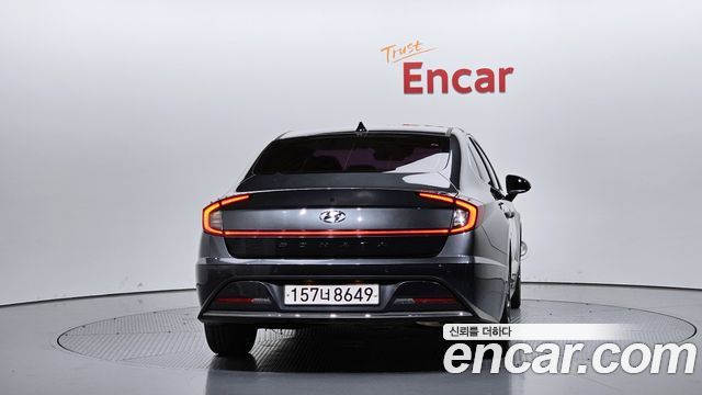 Hyundai Sonata 2.0 Premium Family — пробег 129 482 км — фото 4 из 5