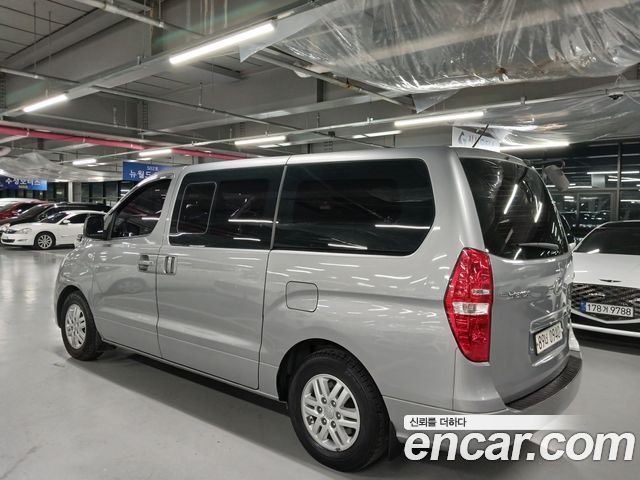 Hyundai Starex 5-Seater VAN Smart — пробег 172 072 км — фото 4 из 5
