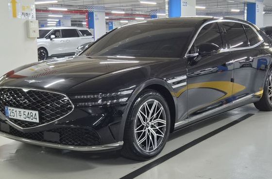 Genesis G90 Gasoline 3.5 Turbo AWD — пробег 73 245 км — фото 1 из 5
