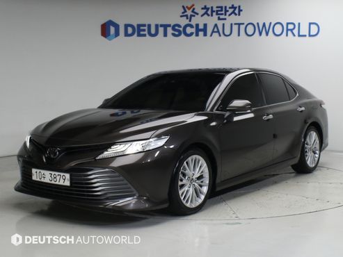 Toyota Camry 2.5 — пробег 52 983 км — фото 1 из 5