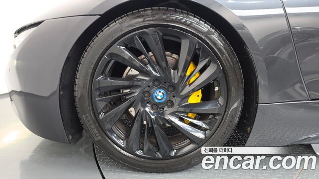 BMW i8 Coupe — пробег 71 965 км — фото 5 из 5